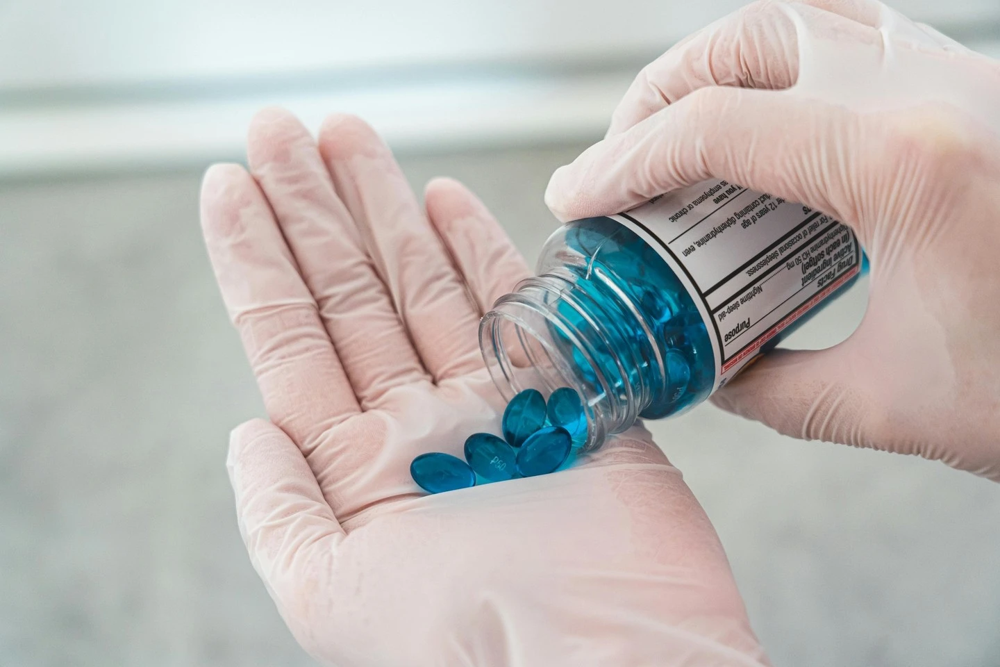 Pharmaceutical manufacturing - Arolex Pharma banner